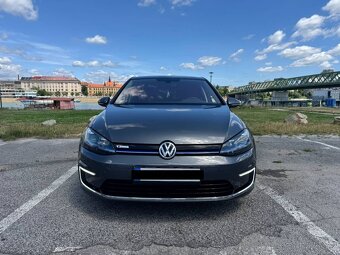 Volkswagen e-Golf - 2