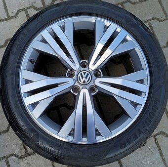 Originál sada disků VW Passat B8 Alltrack 5x112 R18 Kalamata - 2