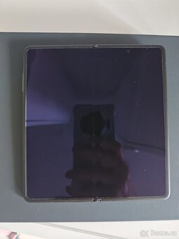 Honor Magic V3 + bezdrôtová nabíjačka - 2