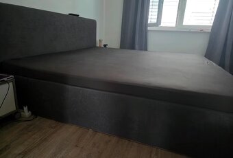 Prodám jen krátce použitou postel 200x200 jako nová - 2