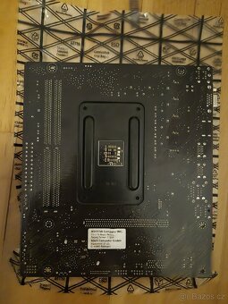 R5 1600 AF + ASUS A320M-R + 8 GB 3000mhz + SSD 120GB - 2