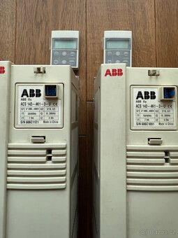 2x Frekvenční měnič ABB 2,2kw 3x380-480V - 2