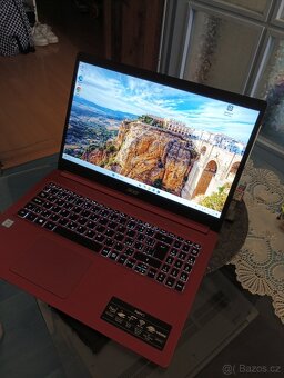 Krásný Acer vhodný k Vánocům včetně krabice - 2