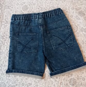 Chlapecké džínové kraťasy, vel. 146 - 2