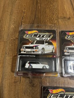 Hotwheels BMW 318i Touring - 2