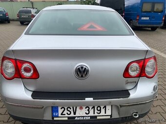 VW Passat 2.0TDi 103kW (3C) - náhradní díly - 2