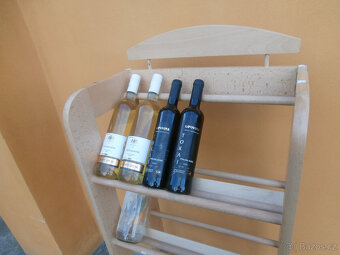 Vinotéka, dřevěný stojan na láhve s vínem za 500 kč - 2