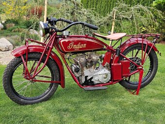 Indian scout  600cm3 ,1927 rok - 2