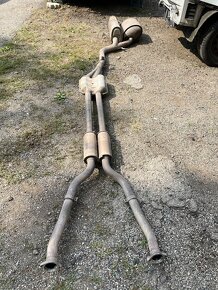 Vyfuk BMW E65 745i - 2