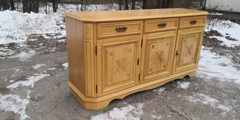 Masivní dubová komoda - 2
