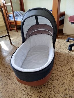 Kočárek Camarelo Zeo - 2