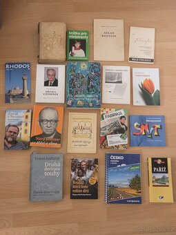 Knížky cena dohodou. - 2