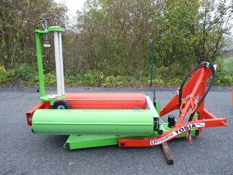 Oviječka na balíky nesena za traktor - 2