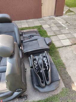 Sedačky Superb 1 - 2