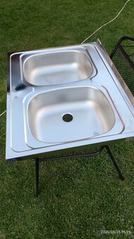 Nerezový dvojdřez - 2