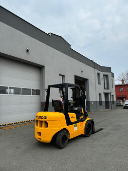 Prodej VZV Hyundai HDF30-5 - 2