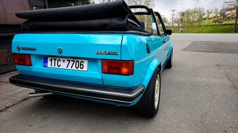Volkswagen Golf MK1 Cabrio - 2