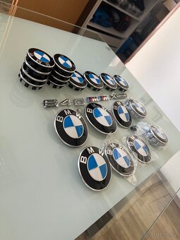 KONVOLUT ZNAKŮ BMW X7 G07 a M8 G14 A JINÉ,F10,F11,F12 - 2