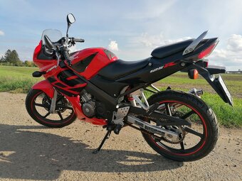 HONDA CBR 125 R - připravená na sezonu + plná nádrž - 2