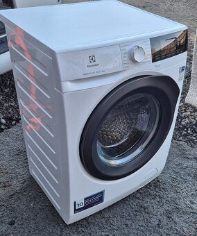 ELECTROLUX PARNÍ A+++ ZÁRUKA DOPRAVA INSTALACE - 2