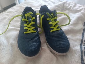 Dětské futsalové kopačky Kipsta - 2