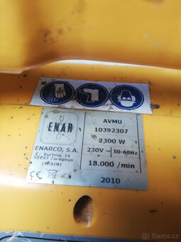 Přenosný vibrátor betonu ENAR - 2