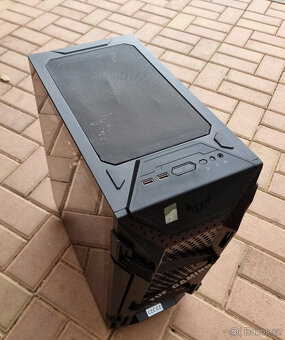 ASUS TUF Gaming GT301 - 2