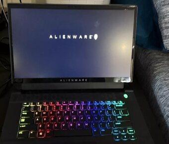 Prodám Dell Alienware M15 R3 - 2