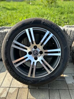 Prodám alu kola 4x100 r16 s letní pneu 205/55/16 - 2