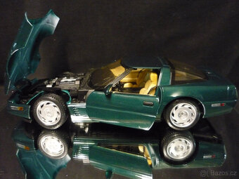 Chevrolet Corvette ZR-1 Maisto 1/18 - 2