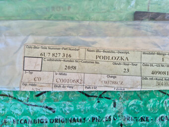 podložka západky dveří Škoda Felicia Pick Up 6U7827316 - 2