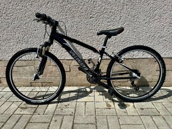 Specialized Hotrock 24 dětské kolo 8-11 let - 2