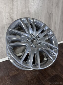 Lexus LS 600h originální ALU disky Lexus 5x114,3 R19 - 2