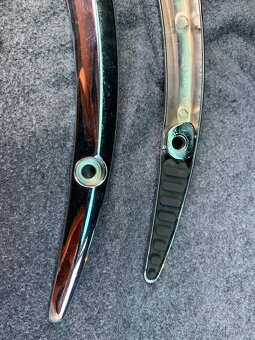 Chromované krytky na zadní blatníky Yamaha Wildstar - 2