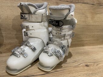 DĚTSKÉ / DÍVČÍ LYŽÁKY DALLBELLO 235 (možnost s lyžemi) - 2