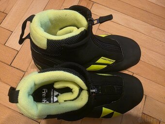 boty na běžky NNN Fischer EU 35 220mm mondo klasiku Classic - 2