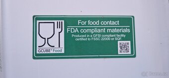 Zásobník 1000 litrů - potravinářský - víno,voda, kvas - 2