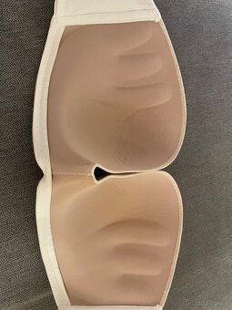 Podprsenka bez ramínek - 2