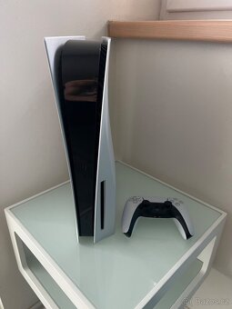 Herní konzole PS5 / PlayStation 5 s mechanikou - 2