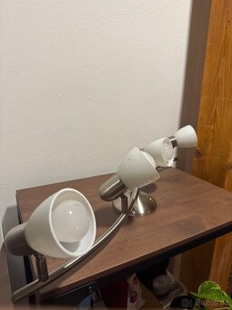 Stropní svítidlo s 4 LED žárovkami - 2