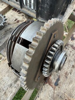 Spojkový koš kyvačka - 2