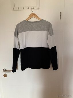 Dámská mikina, velikost M - 2