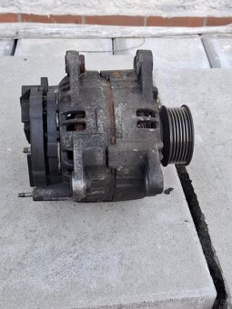 VW T4 Multivan 2.5 Tdi 111kW Alternátor - 2