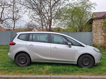 Opel Zafira Tourer - 2