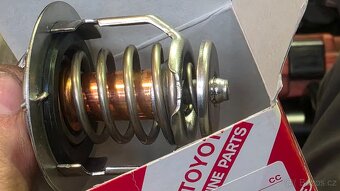 Termostat Toyota originál - 2