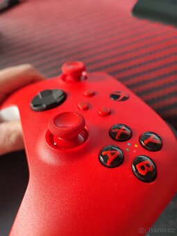 Xbox ovladač Pulse Red - 2