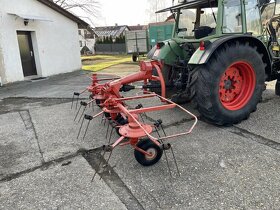 Obraceč Kuhn GF 440 - 2