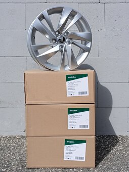 Pěkná nová orig alu Škoda Octavia 4, Nevis 17" - 2
