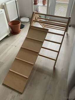 Pikleruv trojuholník zo skluzavkou - 2