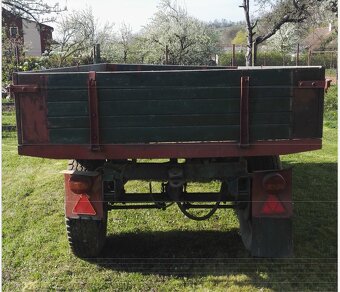 Vlečka za traktor - 2